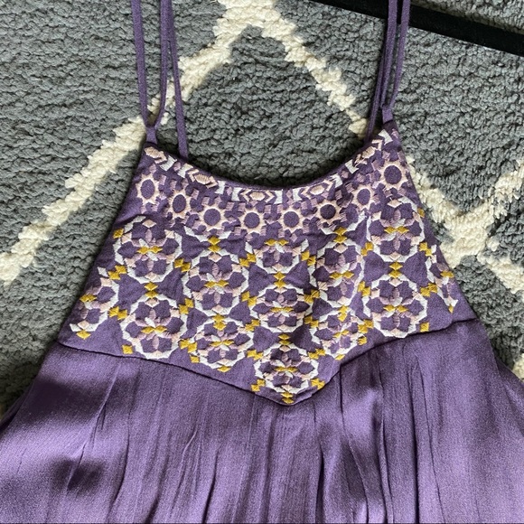 Purple Embroidered Dress - Picture 4 of 6